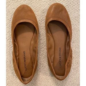 NWOT Lucky Brand Flats
